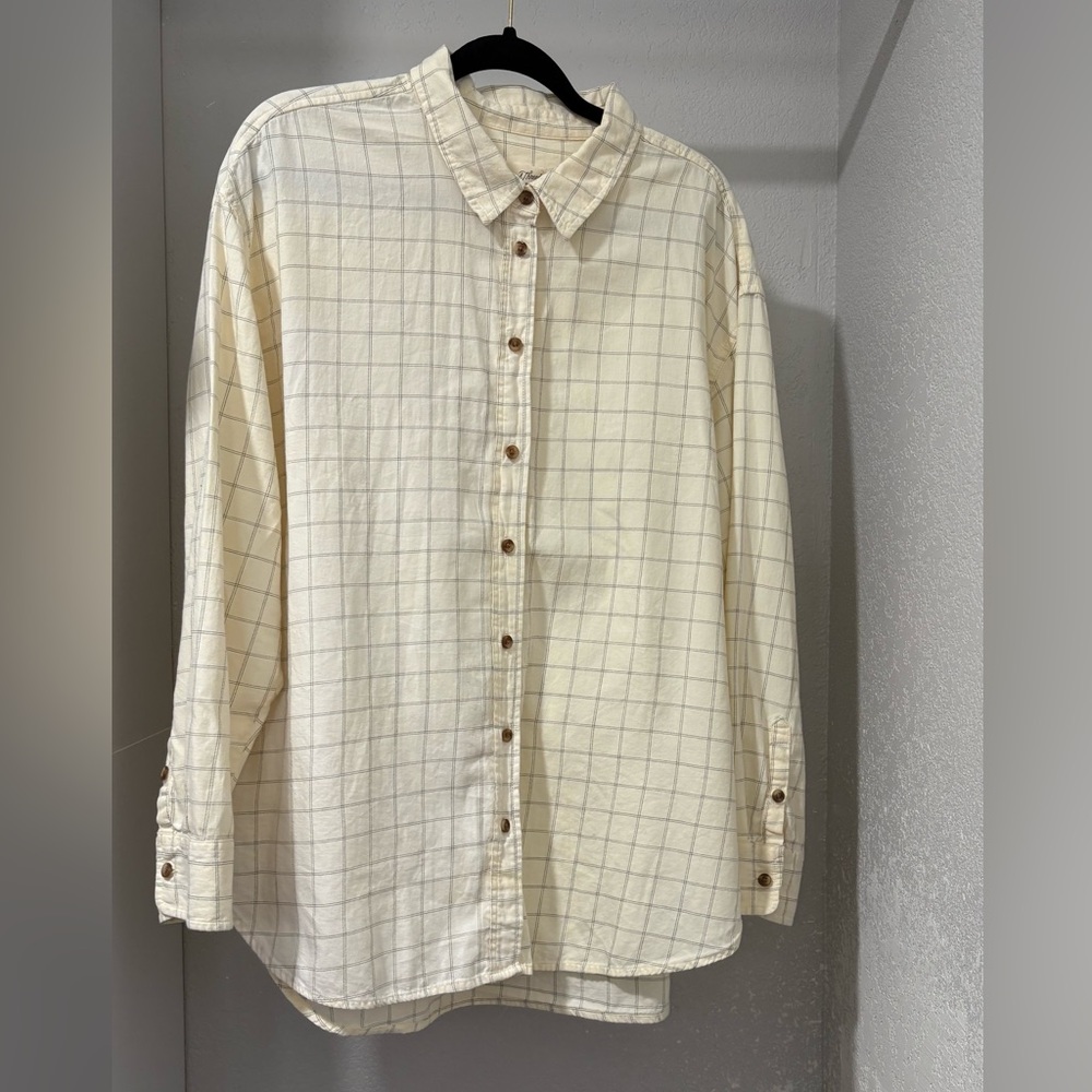 Universal Thread Women's Button Down Shirts - Cre… - image 5